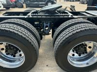 2022 Kenworth T680