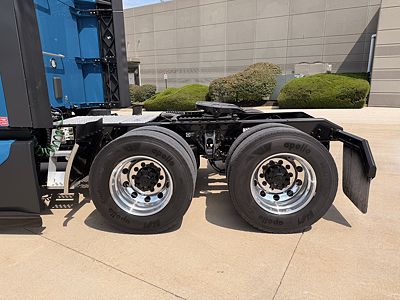 2024 Kenworth T680