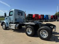 2022 Peterbilt 567