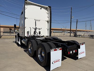 2023 Kenworth T680