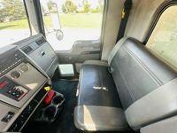 2022 Kenworth T270