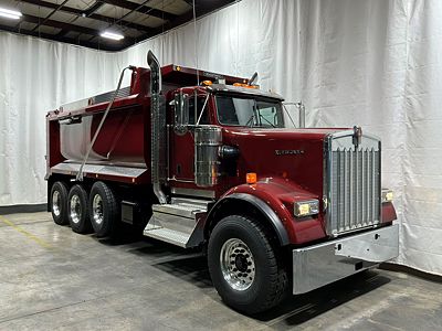 2027 Kenworth W900
