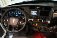 2027 Kenworth T680