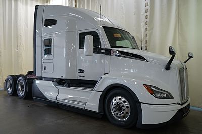 2027 Kenworth T680