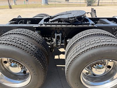 2022 Kenworth T880