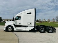 2022 Kenworth T680