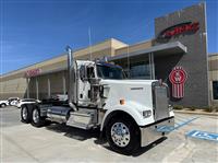 2026 Kenworth W900L
