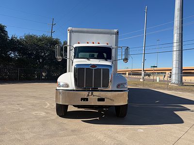 2020 Peterbilt 337