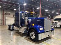 2026 Kenworth W900L
