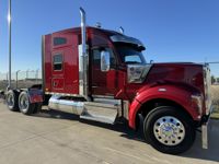 2022 Kenworth W990