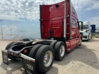 2020 Volvo VNL64T860