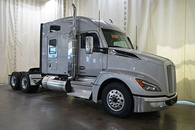 2027 Kenworth T680