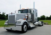 2027 Kenworth W900L