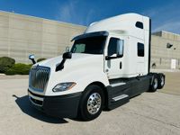 2019 International LT625