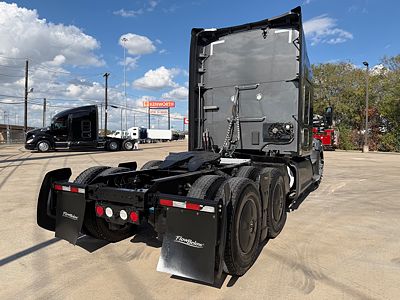 2022 Kenworth T680