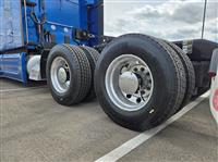 2023 Peterbilt 579