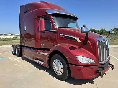 2023 Peterbilt 579