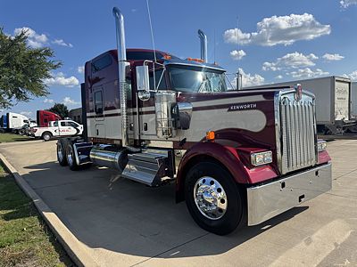 2027 Kenworth W900L