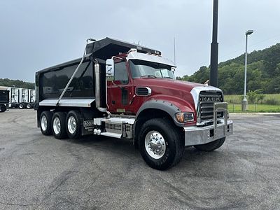 2024 Mack GRANITE