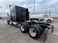 2023 Kenworth W900L