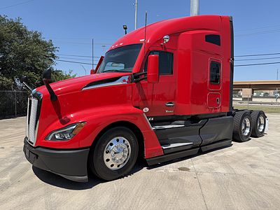 2023 Kenworth T680