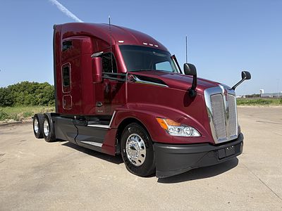 2023 Kenworth T680