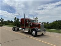 2025 Kenworth W900L