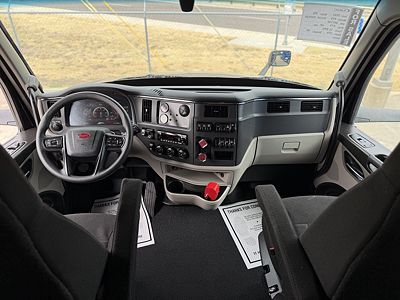 2023 Peterbilt 579