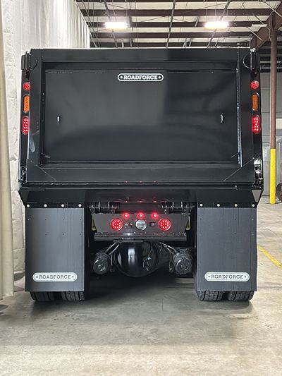 2027 Kenworth T880