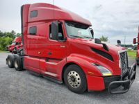 2021 Volvo VNL64T760