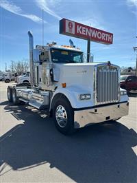 2025 Kenworth W900L