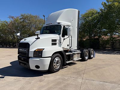 2023 Mack ANTHEM 64T