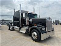 2025 Kenworth W900L