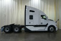 2027 Kenworth T680