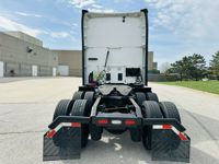 2022 Kenworth T680