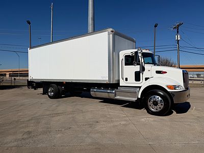 2020 Peterbilt 337