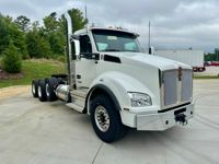 2026 Kenworth T880