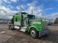 2025 Kenworth W900L