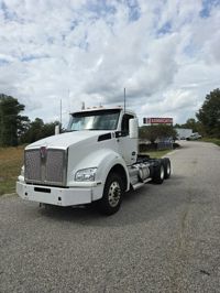 2024 Kenworth T880