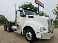 2024 Kenworth T880