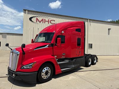 2023 Kenworth T680