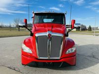 2023 Kenworth T680