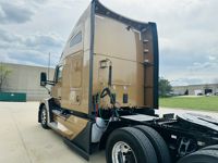 2024 Kenworth T680