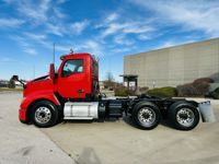 2023 Kenworth T680