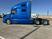 2021 Volvo VNL64T760