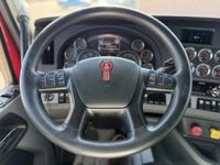 2021 Kenworth T880