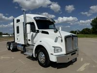 2021 Kenworth T880
