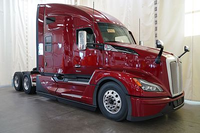 2027 Kenworth T680