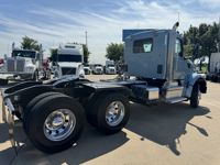 2022 Peterbilt 567