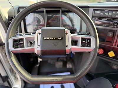 2023 Mack ANTHEM 64T